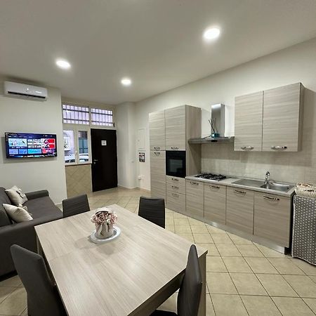 נאפולי B&B Peppino Home מראה חיצוני תמונה
